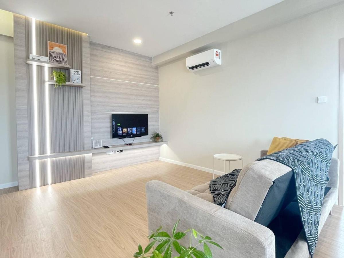 Queensland Suites At Aru Suites, Kota Kinabalu Extérieur photo